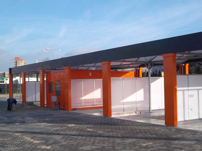 Obiekty sportowe, stacje, myjnie